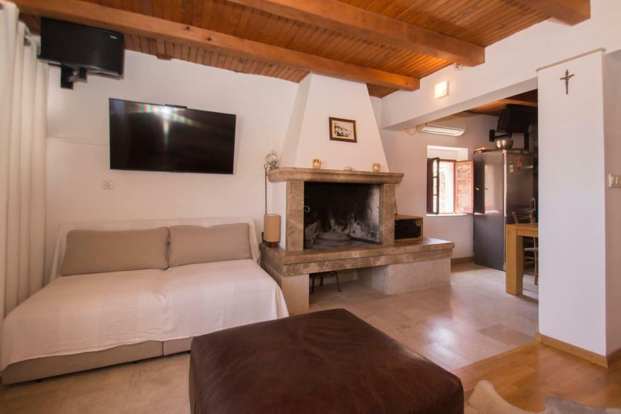Kolenda Apartment كورتْشولا المظهر الخارجي الصورة